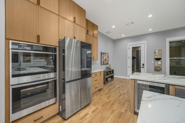 6047 Velasco Avenue, Dallas, TX 75206