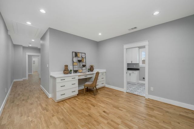 6047 Velasco Avenue, Dallas, TX 75206