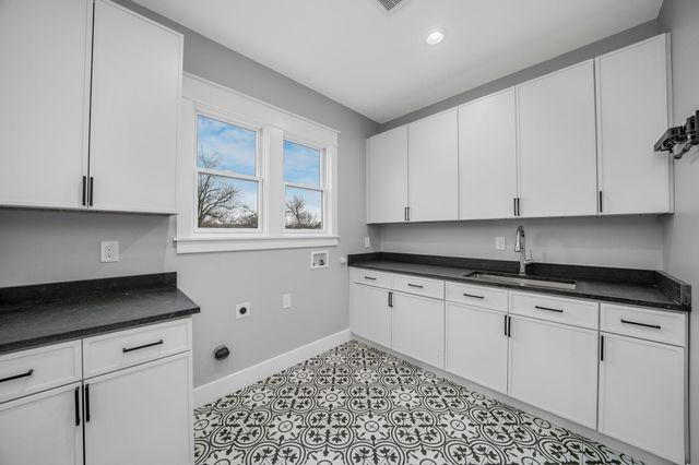 6047 Velasco Avenue, Dallas, TX 75206