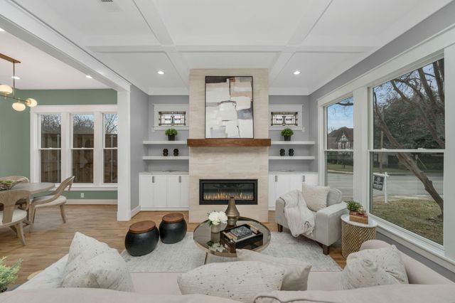 6047 Velasco Avenue, Dallas, TX 75206