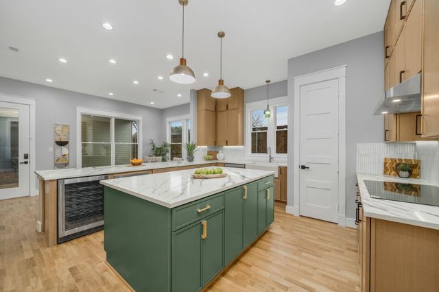6047 Velasco Avenue, Dallas, TX 75206