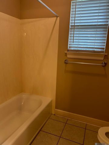 2907 La Hwy 966, St Francisville, LA 70775