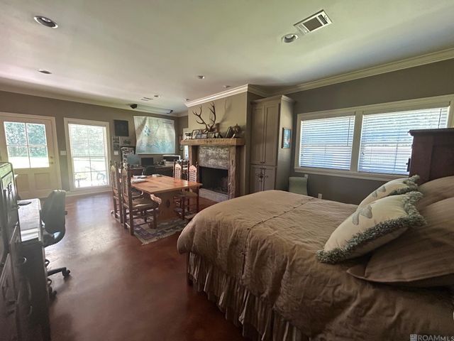 2907 La Hwy 966, St Francisville, LA 70775