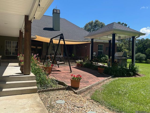 2907 La Hwy 966, St Francisville, LA 70775