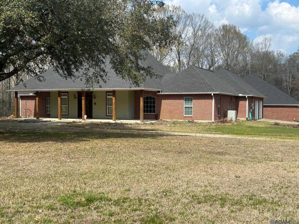 2907 La Hwy 966, St Francisville, LA 70775