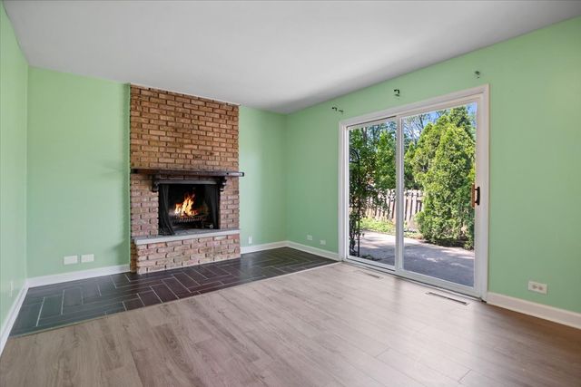 500 Cherry Circle, Glenview, IL 60025