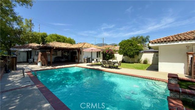 13888 Hubbard, Sylmar (los Angeles), CA 91342