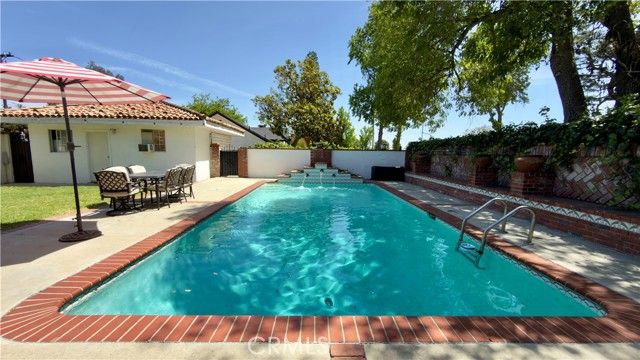 13888 Hubbard, Sylmar (los Angeles), CA 91342