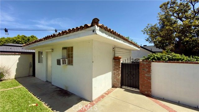 13888 Hubbard, Sylmar (los Angeles), CA 91342
