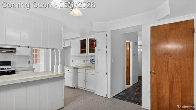 3950 Nowak Drive, Sterling Heights, MI 48310