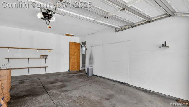 3950 Nowak Drive, Sterling Heights, MI 48310