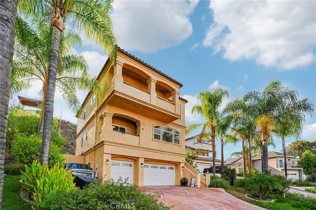 30571 Longhorn Drive, Canyon Lake, CA 92587