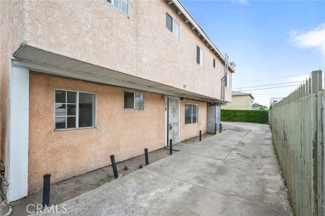 213 E 87th Pl, Los Angeles, CA 90003