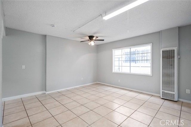 213 E 87th Pl, Los Angeles, CA 90003