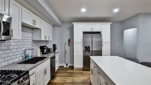 408 S Flower Street, Santa Ana, CA 92703