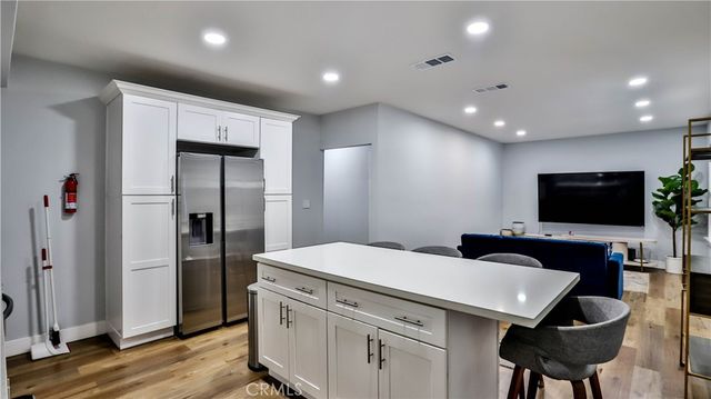 408 S Flower Street, Santa Ana, CA 92703