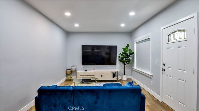 408 S Flower Street, Santa Ana, CA 92703