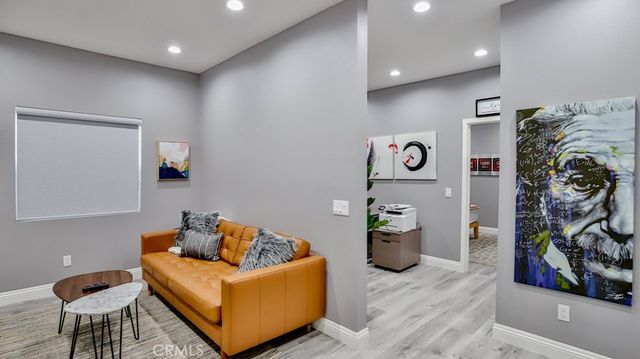 408 S Flower Street, Santa Ana, CA 92703