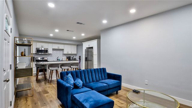 408 S Flower Street, Santa Ana, CA 92703
