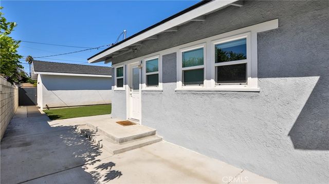 408 S Flower Street, Santa Ana, CA 92703