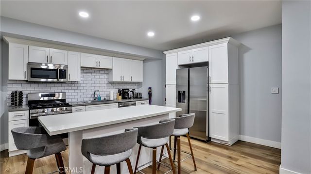 408 S Flower Street, Santa Ana, CA 92703
