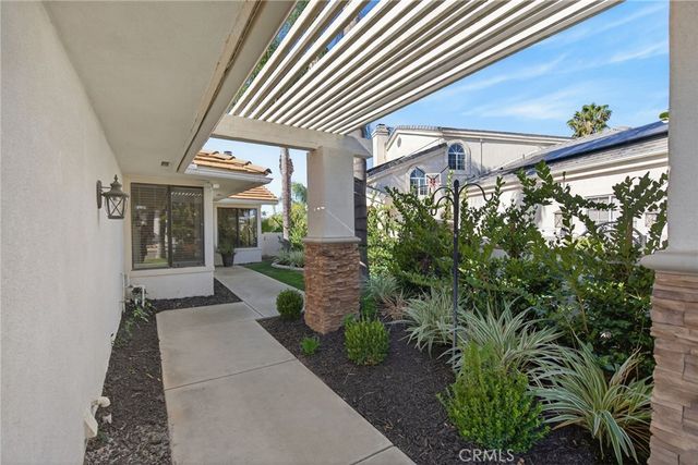 30251 Swan Point, Canyon Lake, CA 92587