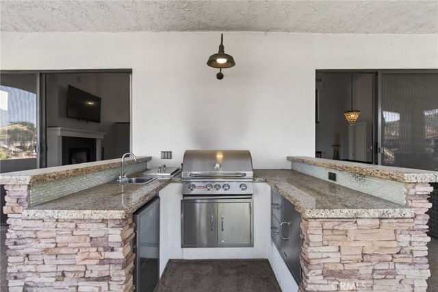 30251 Swan Point, Canyon Lake, CA 92587