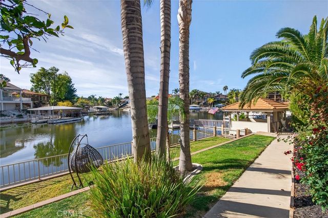 30251 Swan Point, Canyon Lake, CA 92587