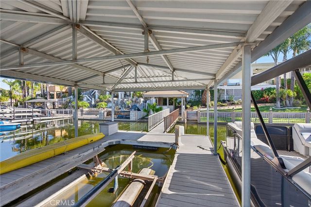 30251 Swan Point, Canyon Lake, CA 92587