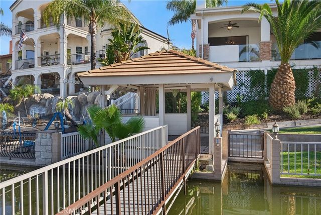 30251 Swan Point, Canyon Lake, CA 92587