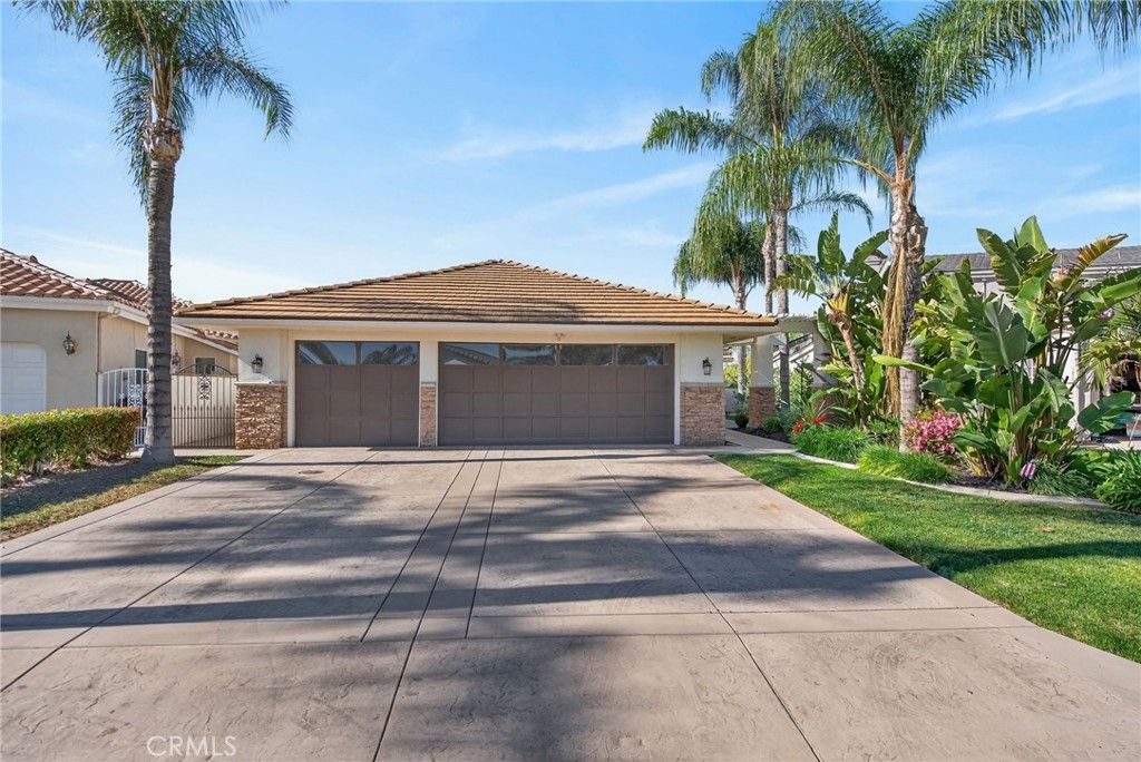 30251 Swan Point, Canyon Lake, CA 92587