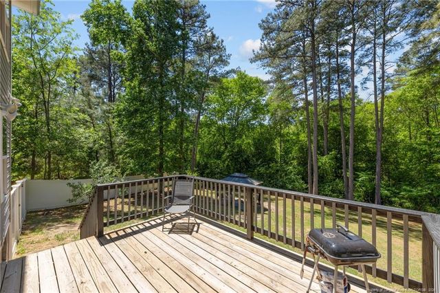 112 Smokey Mountain Drive, Raeford, NC 28376