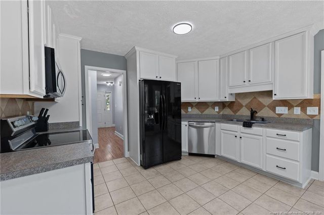 112 Smokey Mountain Drive, Raeford, NC 28376