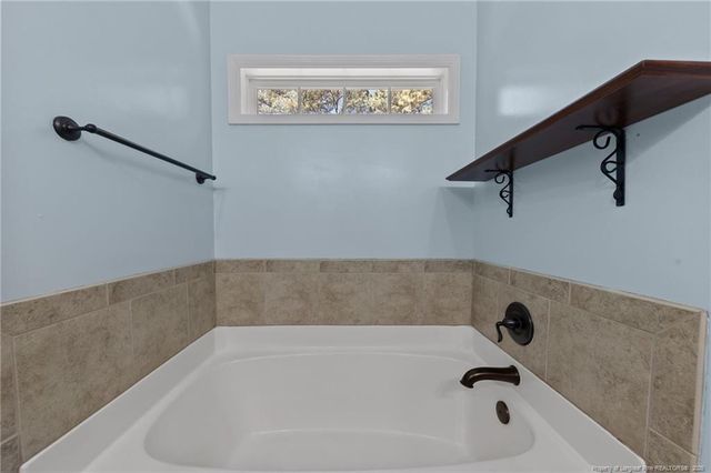 112 Smokey Mountain Drive, Raeford, NC 28376