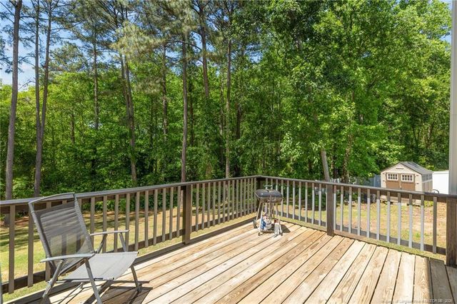 112 Smokey Mountain Drive, Raeford, NC 28376
