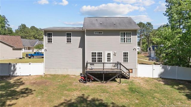 112 Smokey Mountain Drive, Raeford, NC 28376