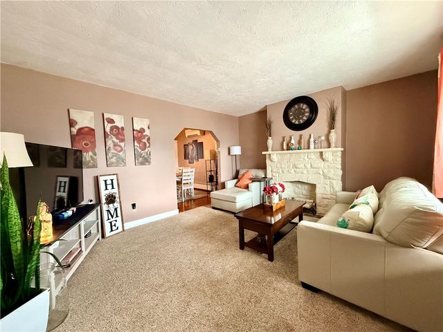116 Schley Ave, Ingram, PA 15205