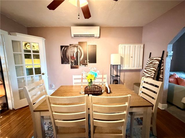 116 Schley Ave, Ingram, PA 15205