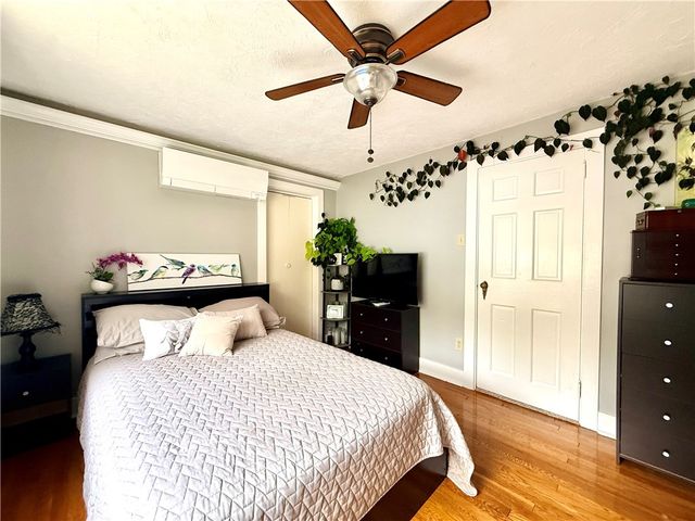 116 Schley Ave, Ingram, PA 15205