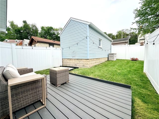 116 Schley Ave, Ingram, PA 15205
