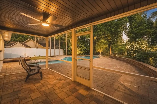 17002 PAULA LANE, Lutz, FL 33558