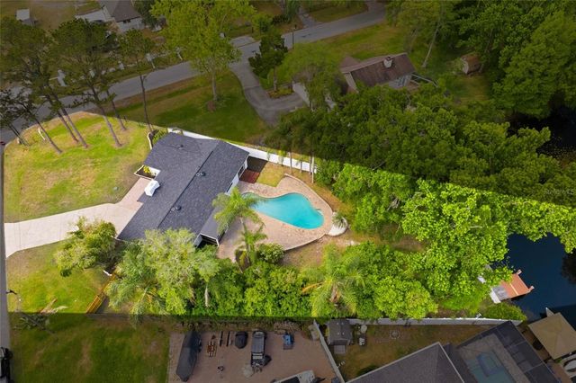17002 PAULA LANE, Lutz, FL 33558