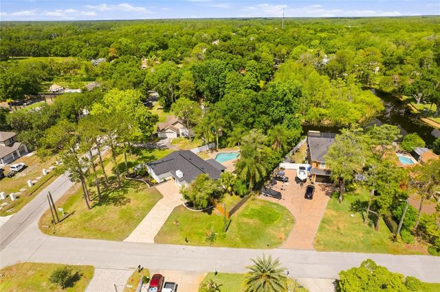 17002 PAULA LANE, Lutz, FL 33558