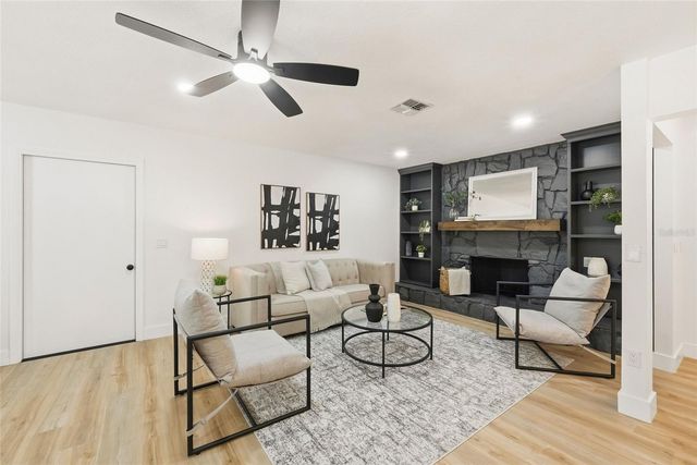 17002 PAULA LANE, Lutz, FL 33558
