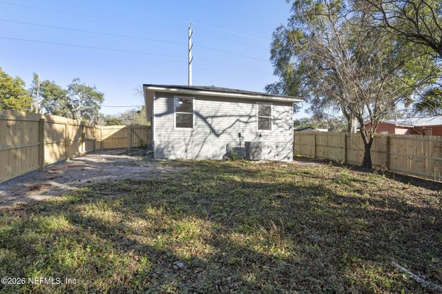 533 S RODRIQUEZ Street, St. Augustine, FL 32084