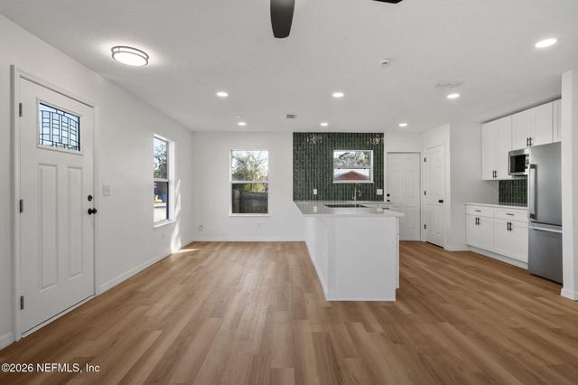 533 S RODRIQUEZ Street, St. Augustine, FL 32084