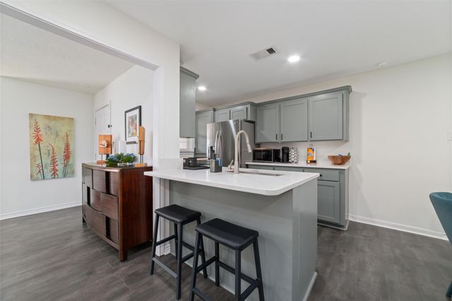 1302 56th Street, Galveston, TX 77551