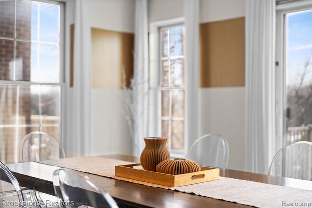 512 Graten Street, Birmingham, MI 48009