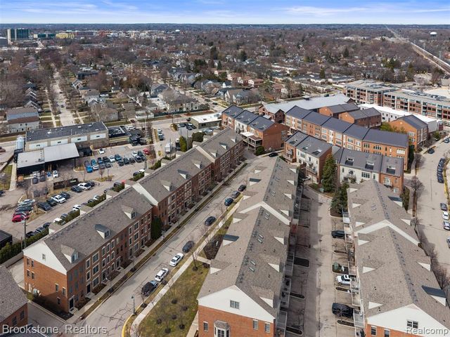 512 Graten Street, Birmingham, MI 48009