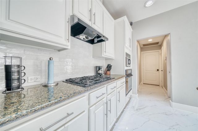 12822 Fieldcliff Court, Houston, TX 77041
